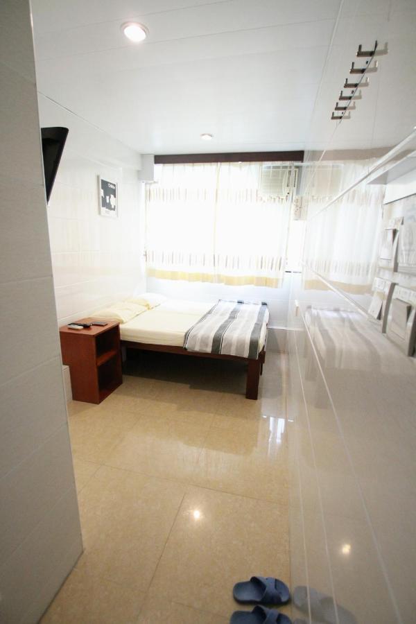Tai Wah Hostel Hong Kong Bagian luar foto