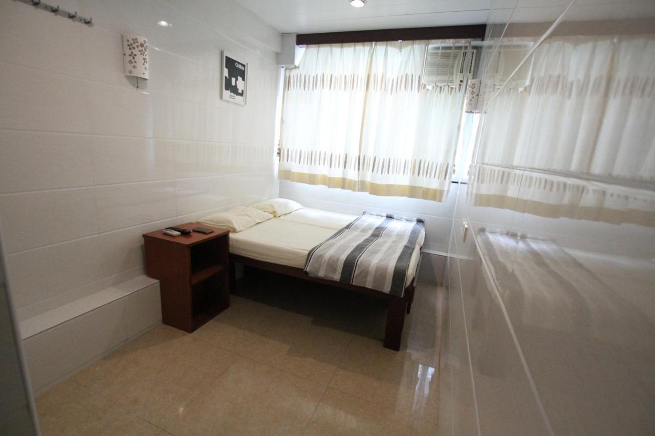 Tai Wah Hostel Hong Kong Bagian luar foto