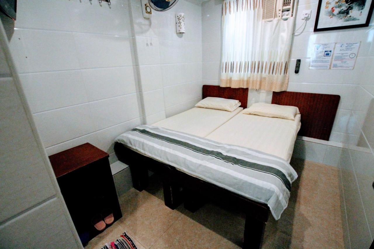 Tai Wah Hostel Hong Kong Bagian luar foto